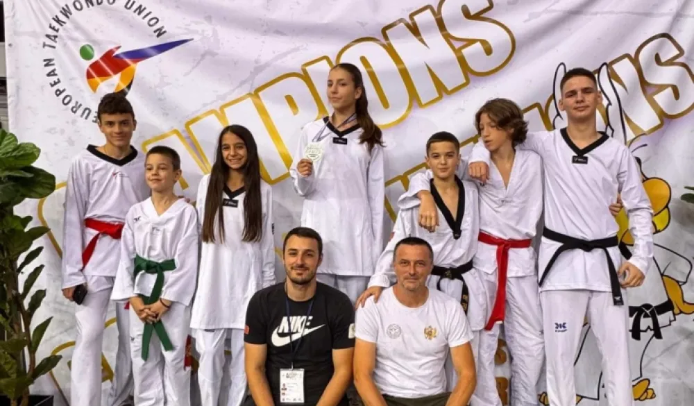 Takmičari TK Olimp i TK Budućnost