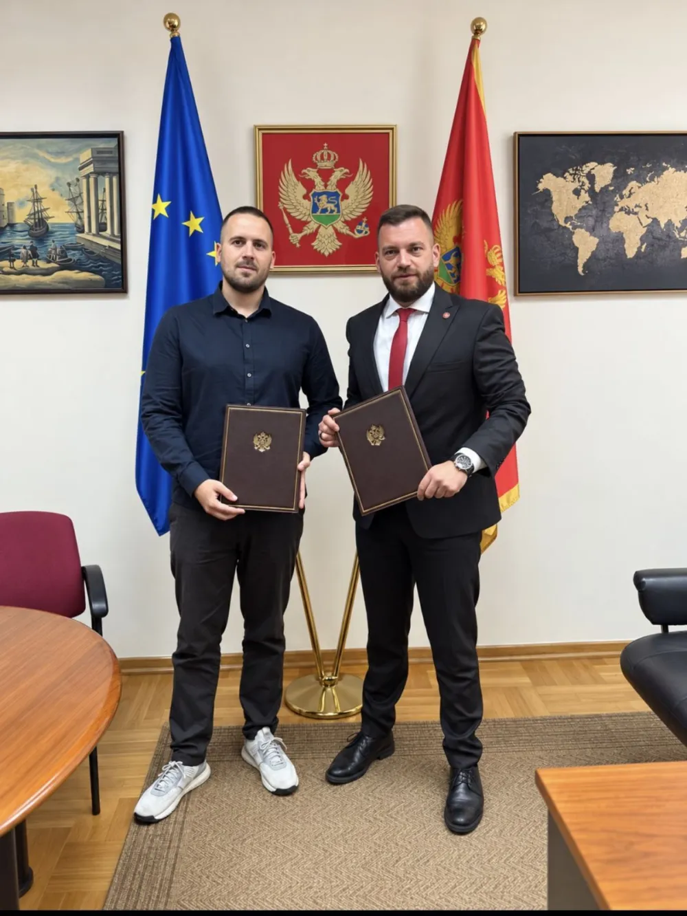 Ispitni centar, Milo&scaron; Trivić sa Mihailom Raspopovićem