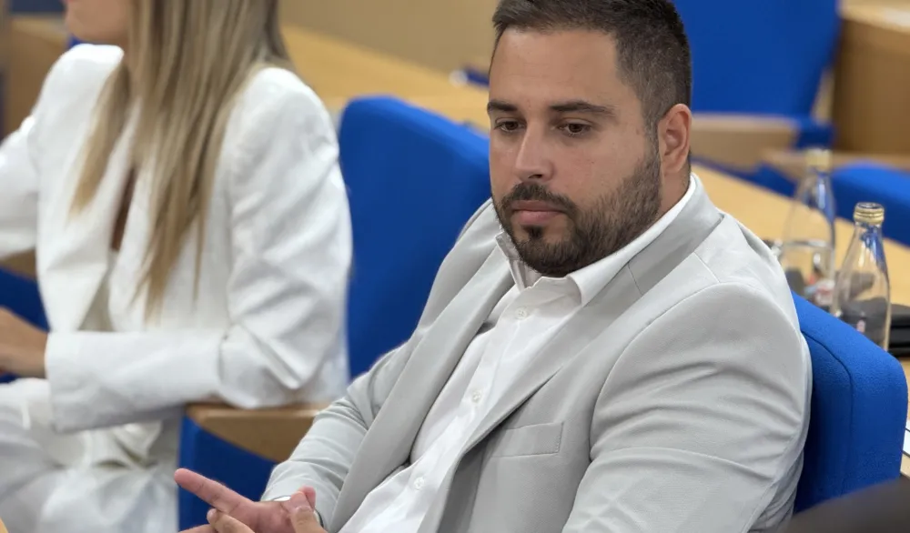 Vladan Arsović, Skup&scaron;tina Glavnog Grada