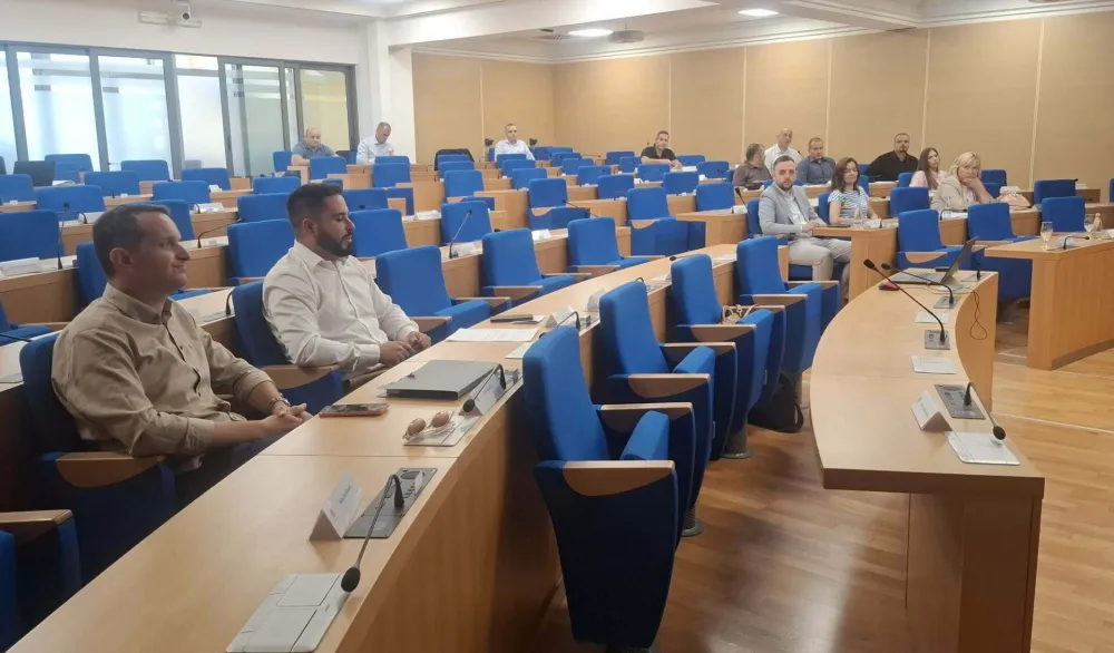 Na jedinom održanom odboru (ne)očekivana glasanja