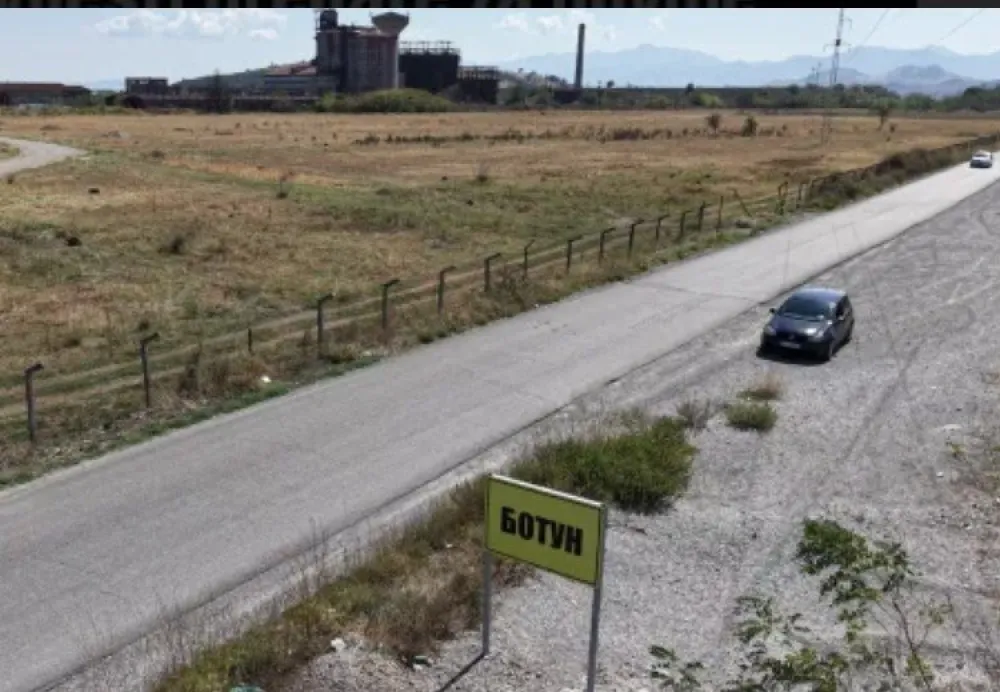 Ministarstvo javnih radova gradiće fudbalski teren u Botunu