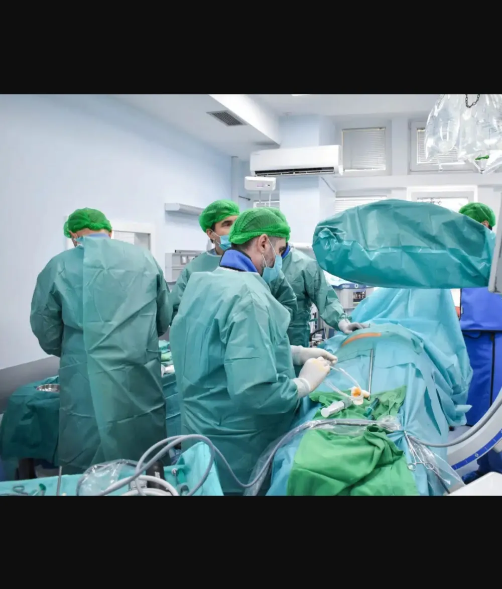 U KCCG uvedena savremena regionalna anestezija u karotidnoj hirurgiji