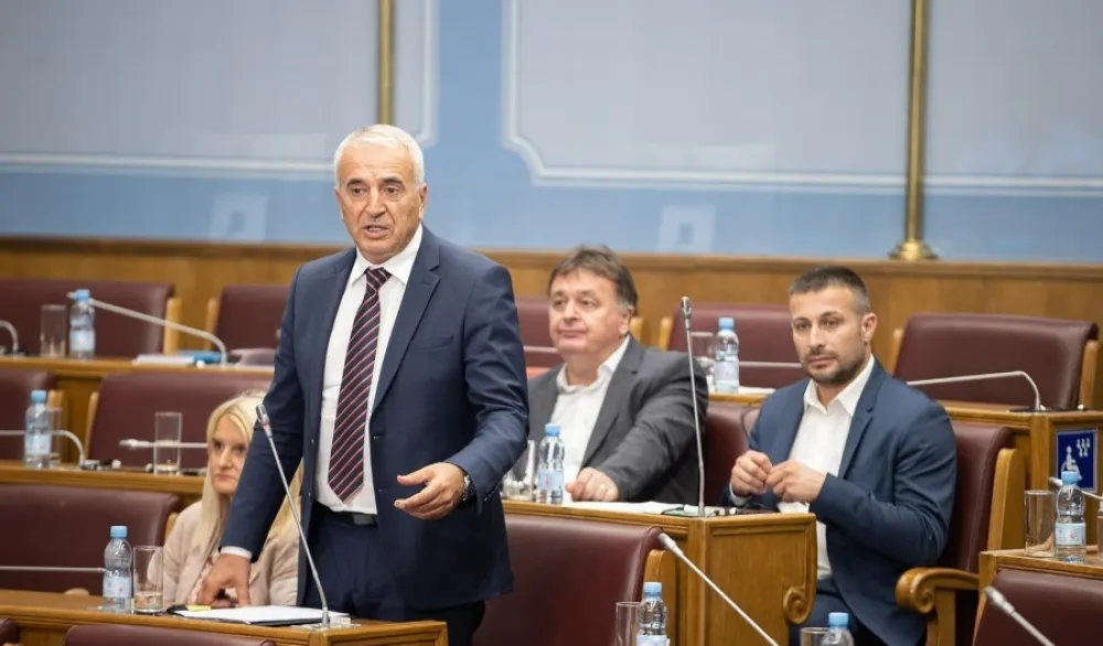 Đurović: Euro model garant boljeg i stabilnijeg života u Crnoj Gori