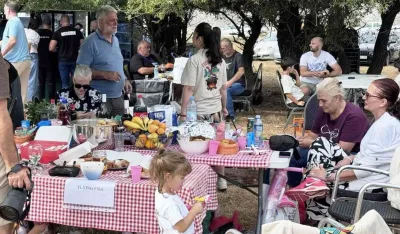 Na obalama Slanog jezera održana četvrta "Čorbijada": Najbolju čorbi pripremila ekipa "Željezara"