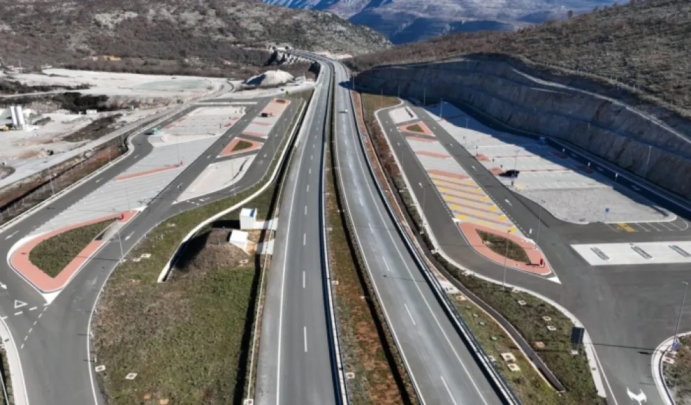 Auto-putem od početka godine pro&scaron;lo oko 2,7 miliona vozila