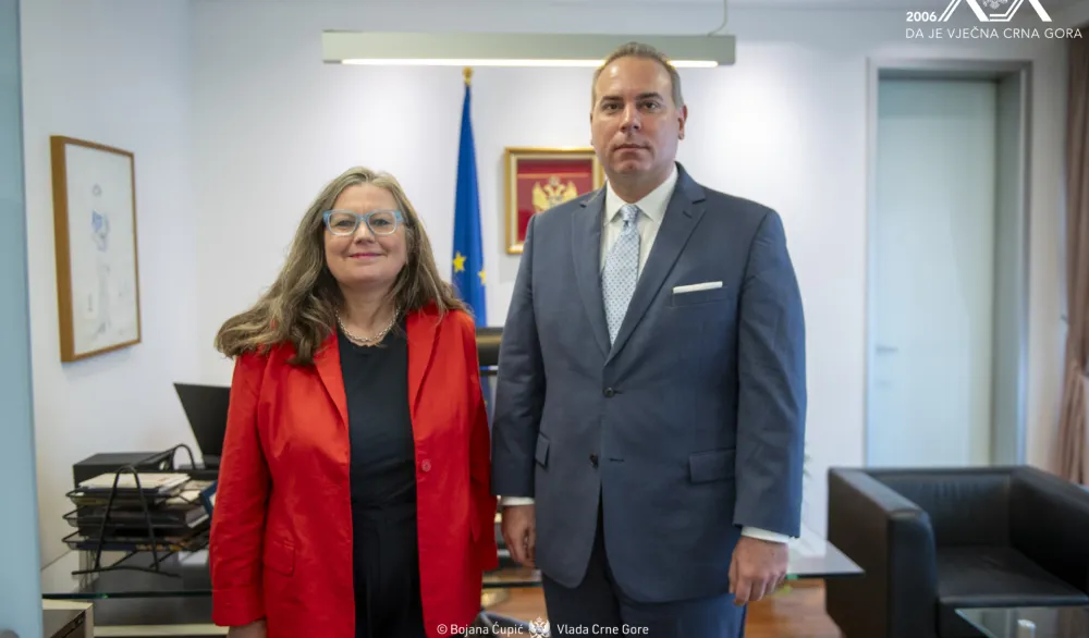 Ivanović sa ambasadorkom Džouns: Crna Gora i Ujedinjeno Kraljevstvo posvećeni daljem jačanju partnerstva