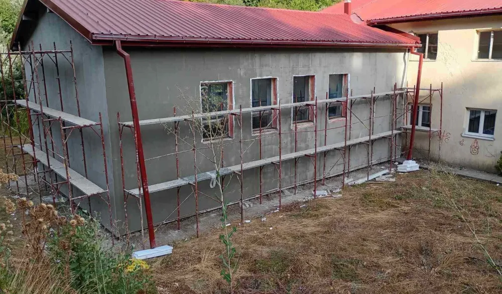 U O&Scaron; "&Scaron;ćepan Đukić" čekaju ugradnju prozora