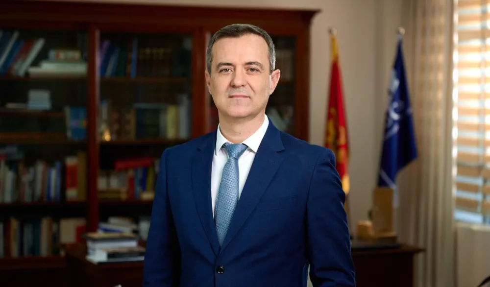 rektor&nbsp;Vladimir Božović