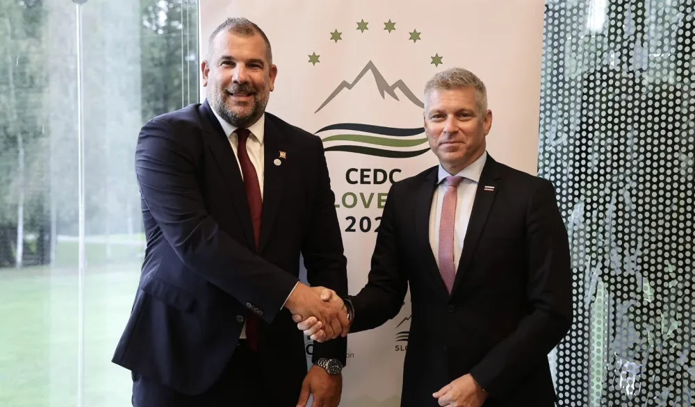 Krapović sa Hajdinjakom: Slovenija nastavlja da podržava Crnu Goru na putu ka EU