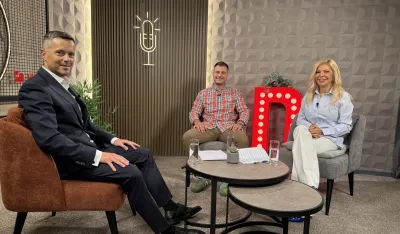Sa&scaron;a Mujović Optimista
