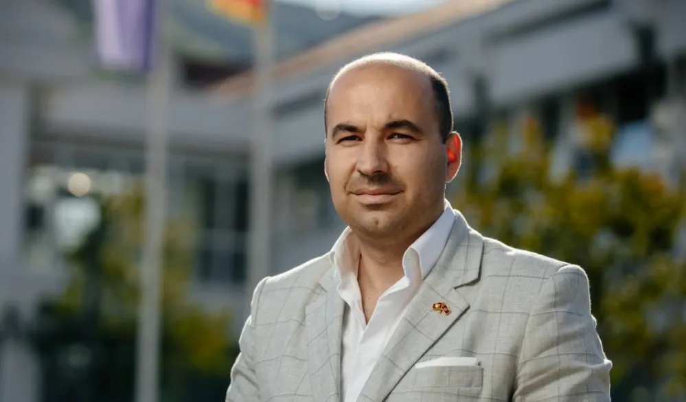Rađenović: Smanjiti PDV na gorivo, potreban je dugoročni mehanizam za&scaron;tite od krize