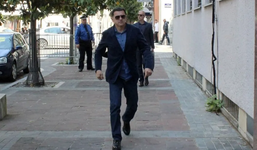 Ka&scaron;ćelan: Mora se samo umrijeti; Begović: Pozivamo se na EU a u pritvoru 12 ljudi u 20 kvadrata